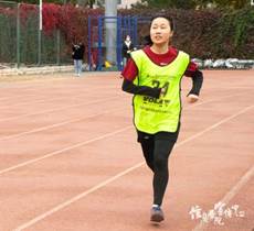 杨晨爚_